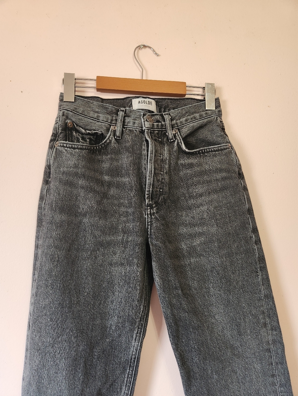 AGOLDE Lana Mid Rise Vintage Straight Jeans Roam Black/Gray Wash Sz 23 Like New - Picture 3 of 9
